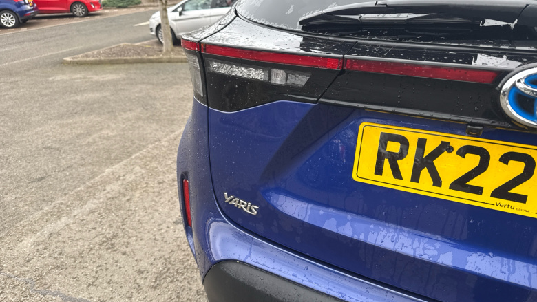 Toyota Yaris Cross 1.5 Hybrid Design 5dr CVT Hybrid Estate